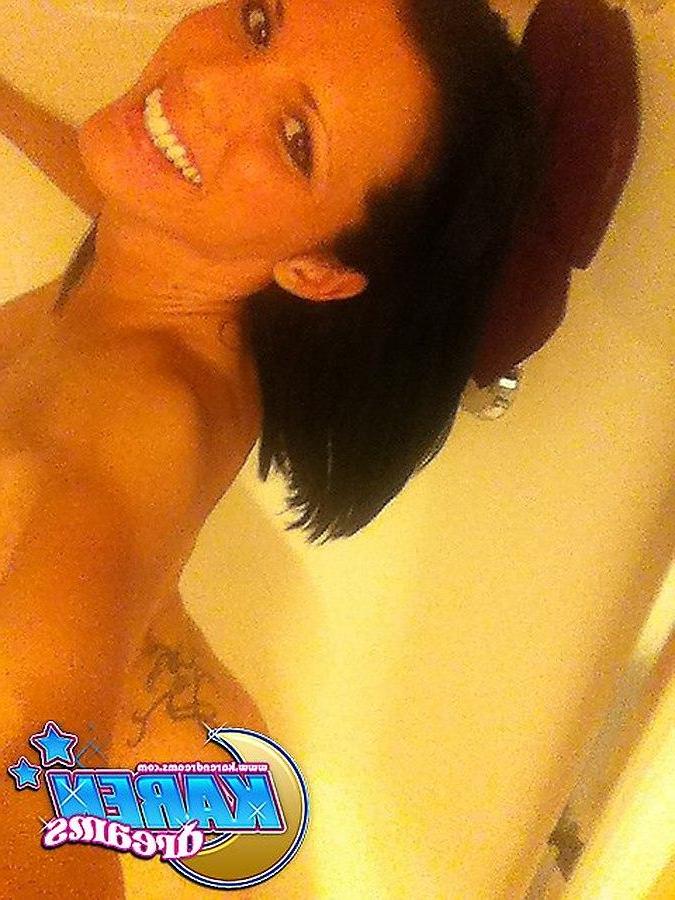 20P Pictures of Karen Dreams inviting you into the shower with her