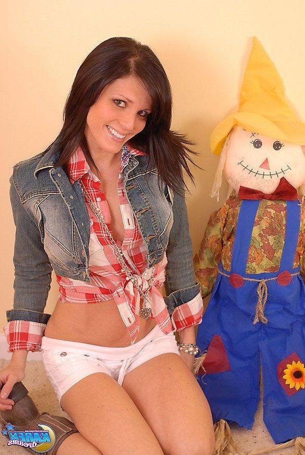 20P Pictures of Karen Dreams being a naughty farmer chick