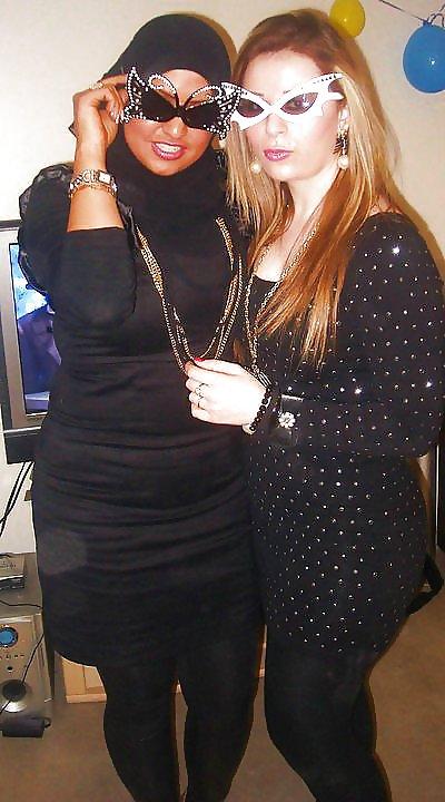 22P Turkish Hijab Hot Teen Girl
