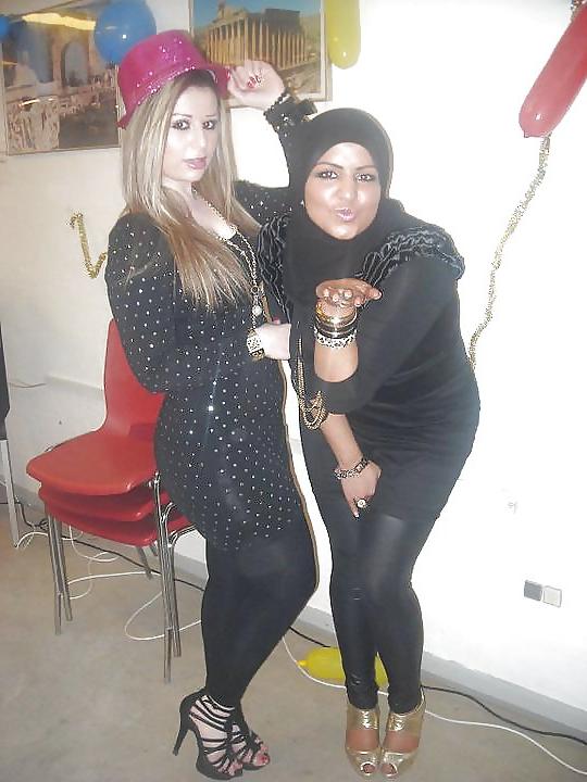 22P Turkish Hijab Hot Teen Girl