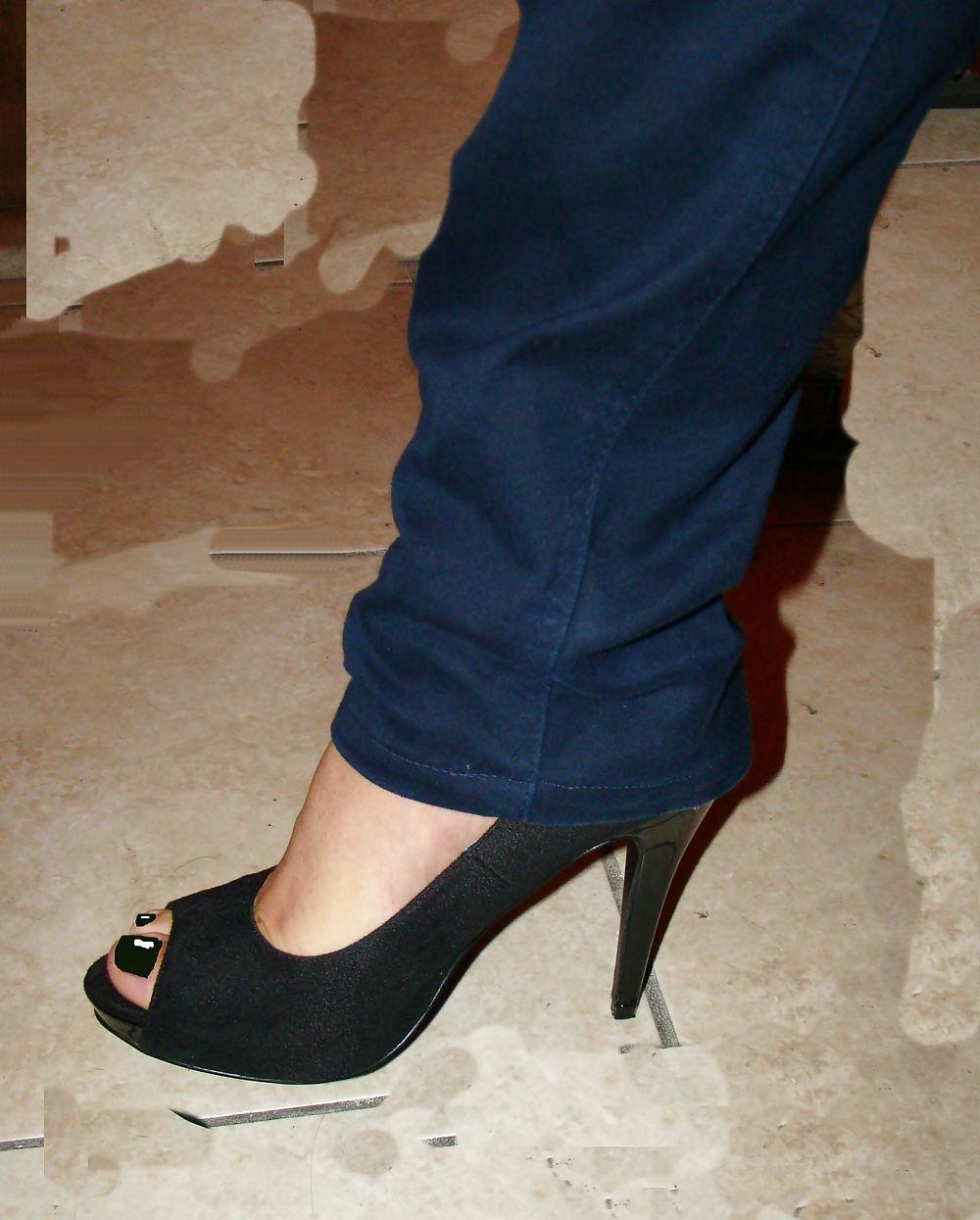 9P Le mie scarpe e i miei piedi, my shoes ad my feet