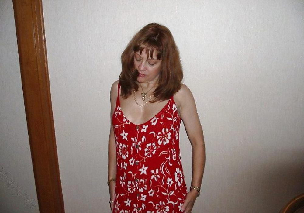 25P Susie, a classy MILF