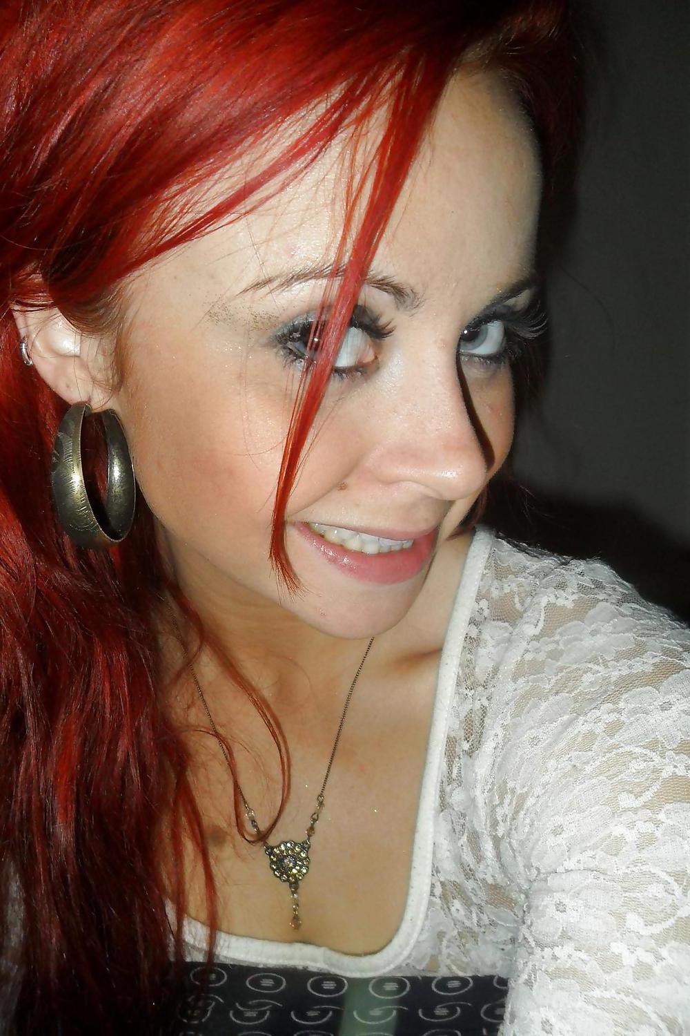 16P Red Hair!! :D