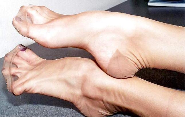 10P More Nylon Feet
