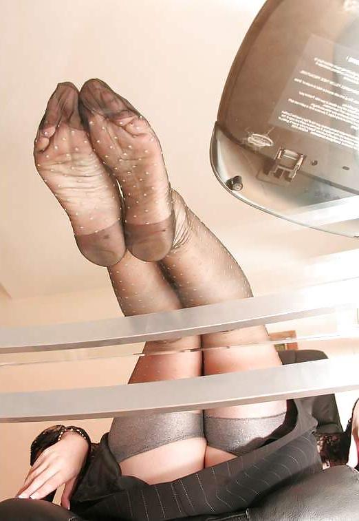 10P More Nylon Feet