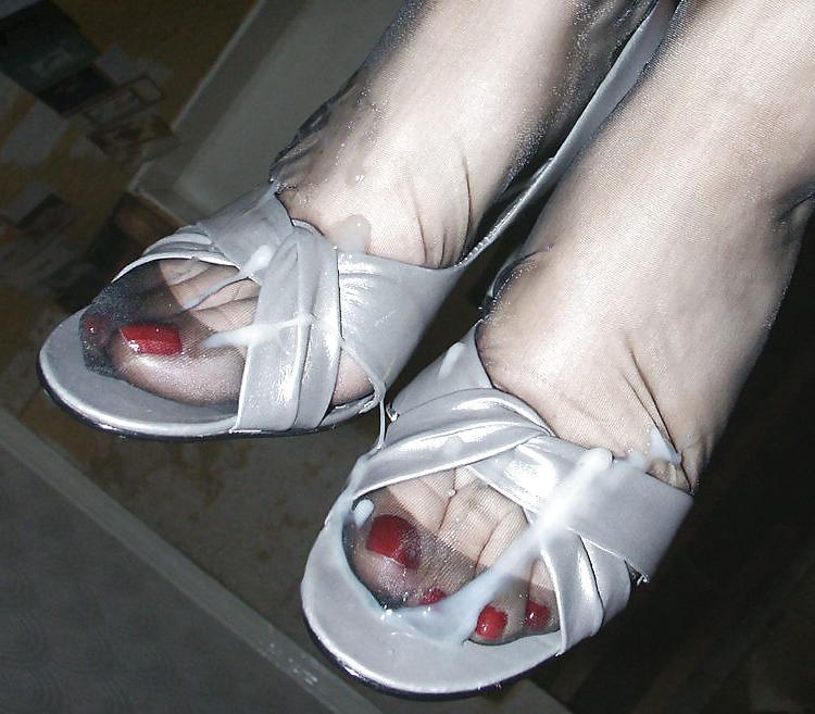 10P More Nylon Feet