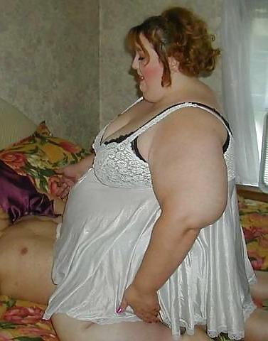 25P KICKASS AMATURE BBW GALLERY
