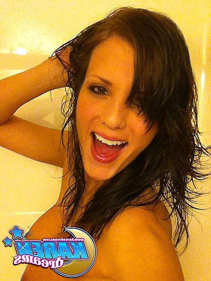 20P Pictures of teen cutie Karen Dreams getting all wet in the shower