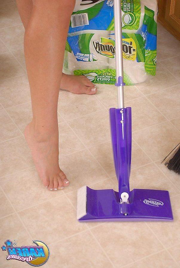 20P Pictures of Karen Dreams getting naughty while cleaning
