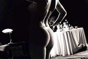 25P Women with gorgeous ass