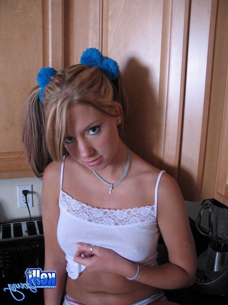 15P Kelli playing in the kitchen