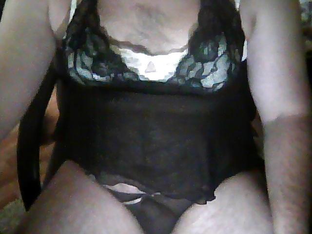 9P I am in women's underwear