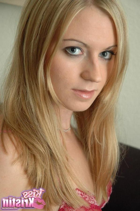 20P Pictures of Kiss Kristin teasing in her underwear