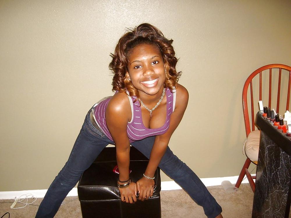 25P Black moms