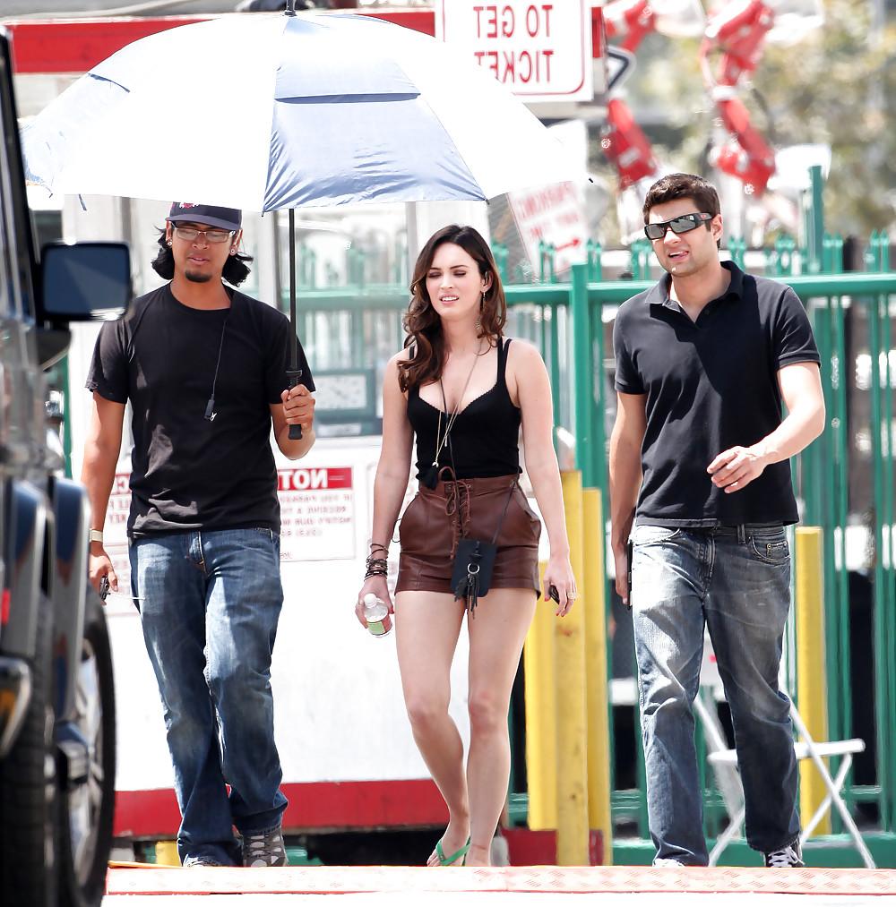 19P Megan Fox - cleavage on the set of This is Forty in LA