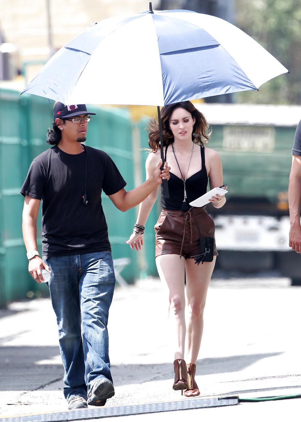 19P Megan Fox - cleavage on the set of This is Forty in LA