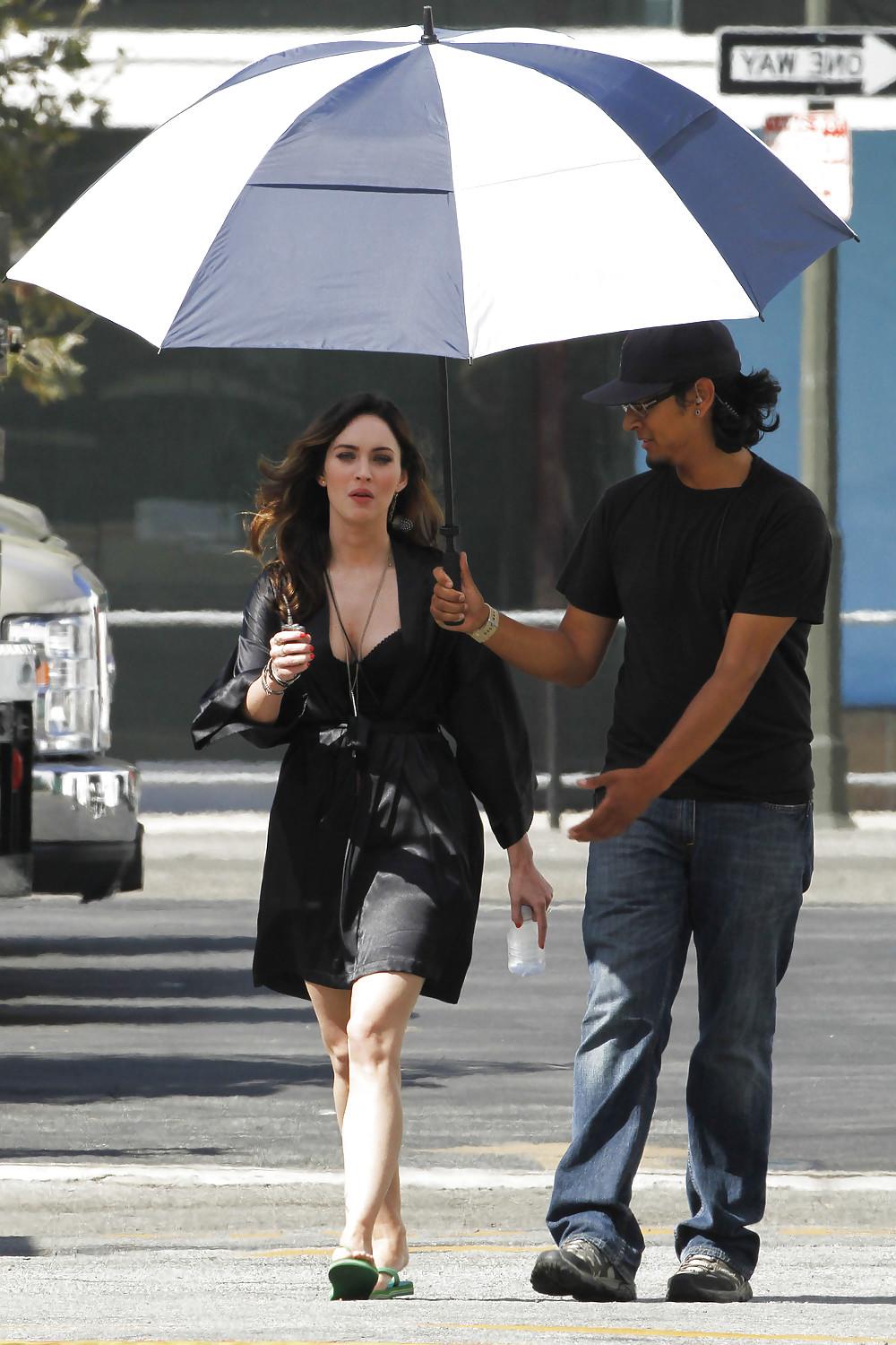 19P Megan Fox - cleavage on the set of This is Forty in LA