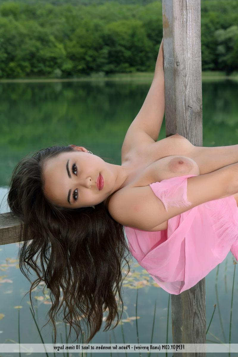 16P Brunette babe Annika A flaunts her nude body outside in Ask For More