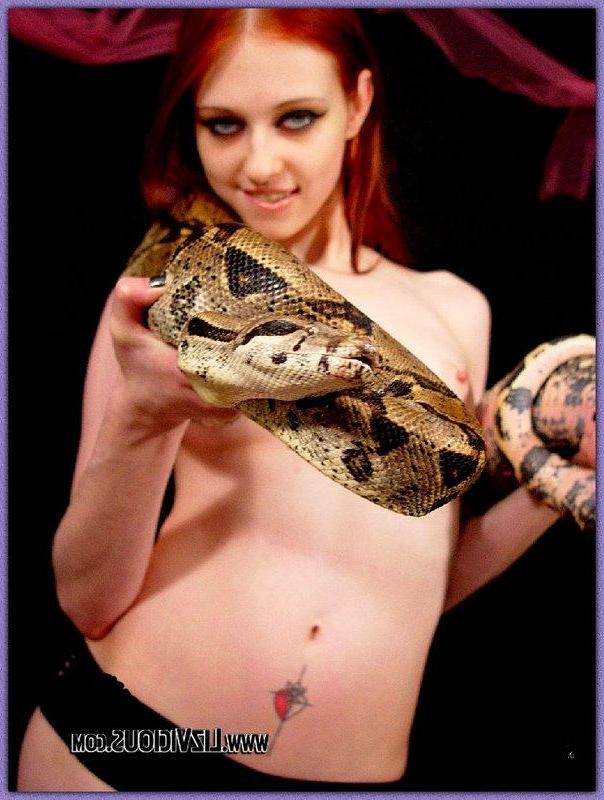 15P Liz plays with a snake