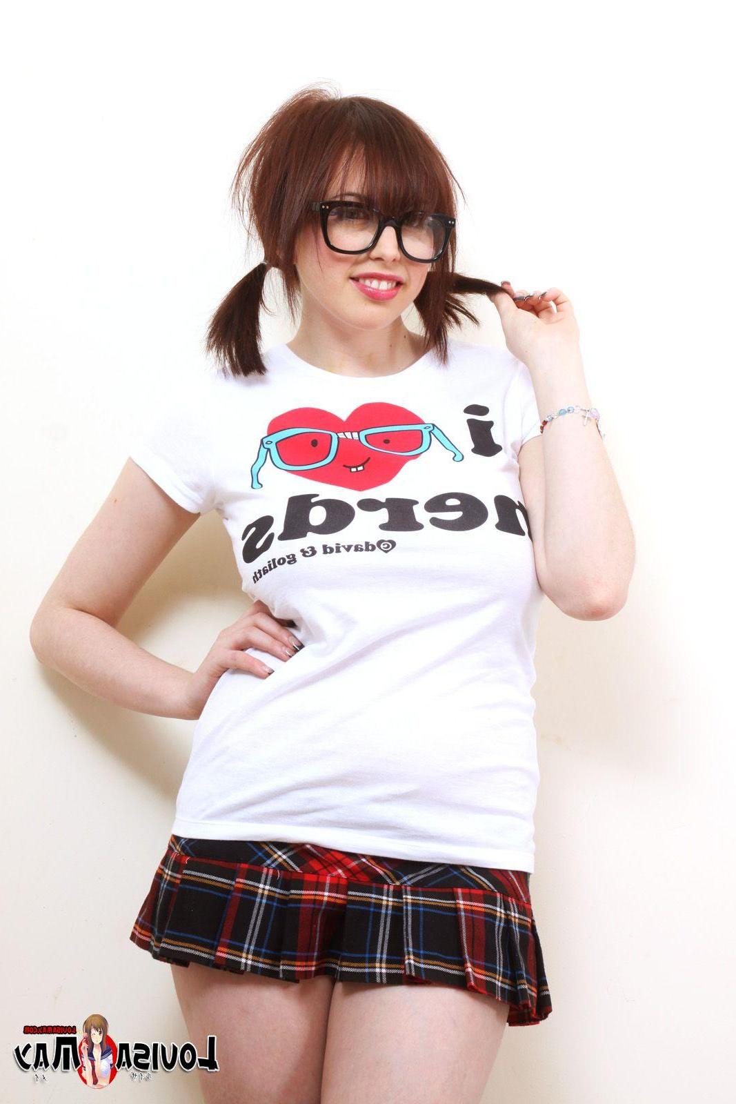 16P Pictures of Louisa May giving you a nerd fantasy