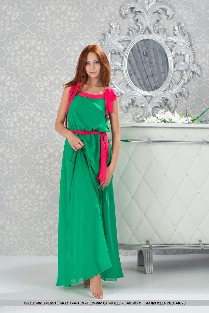 18P Redhead girl Lydia A strips off her green dress to reveal her hot body