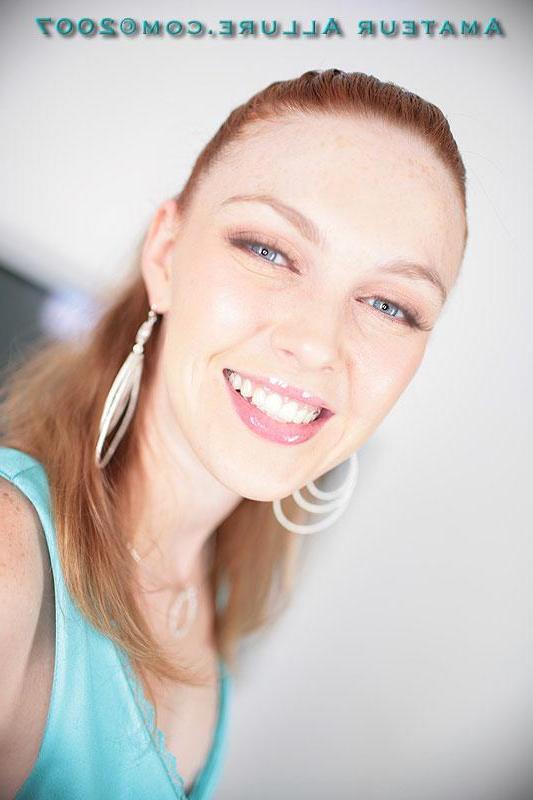 16P Pictures of stunning redhead teen blowing cock