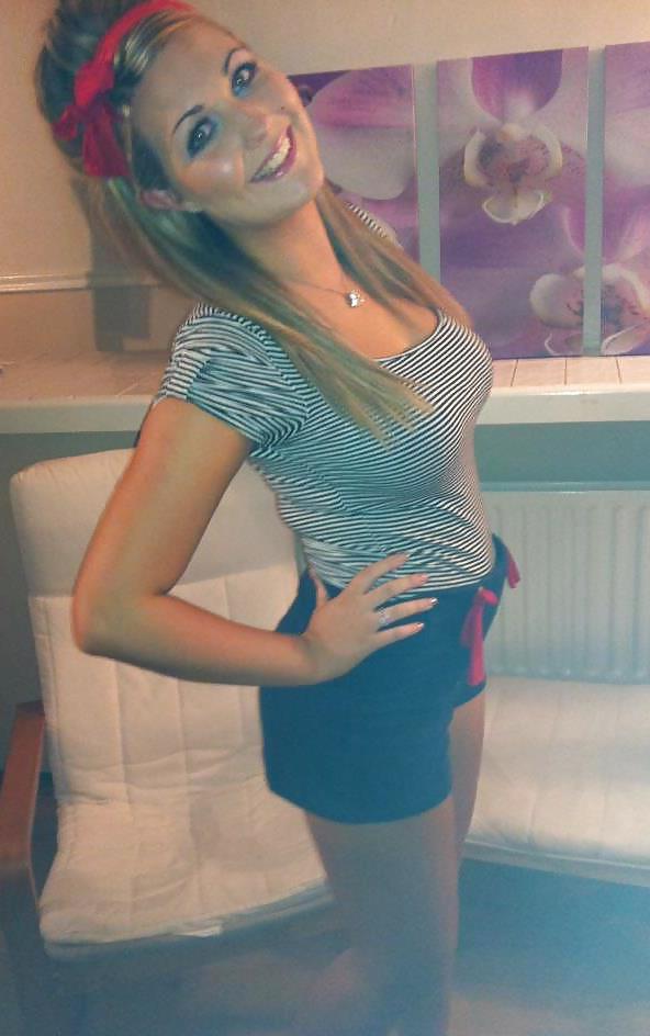 25P Hot British teens 8