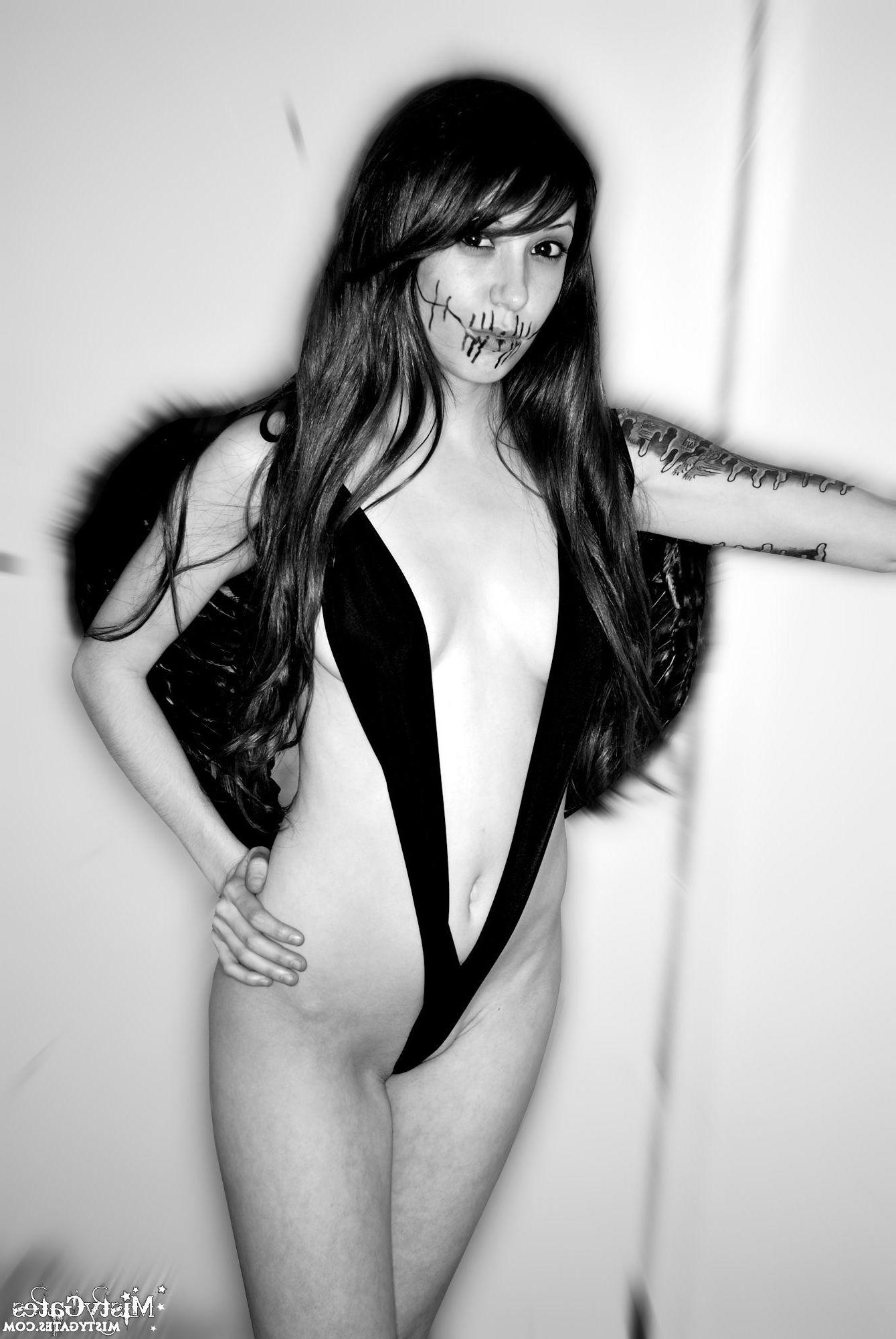 20P Pictures of Misty Gates being a sexy dark angel