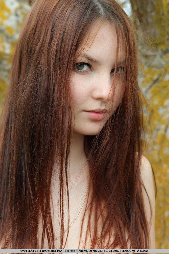 19P Pictures of redhead teen Nallia A naked outside