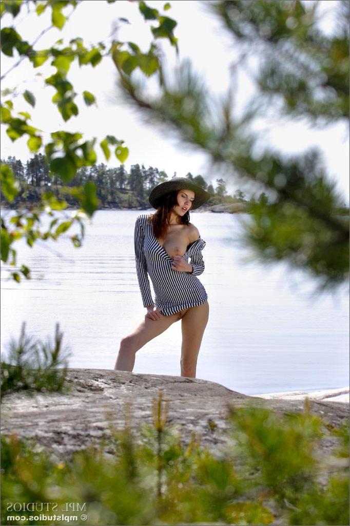 12P MPL Studios Presents Nata in "Lady Of The Lake"