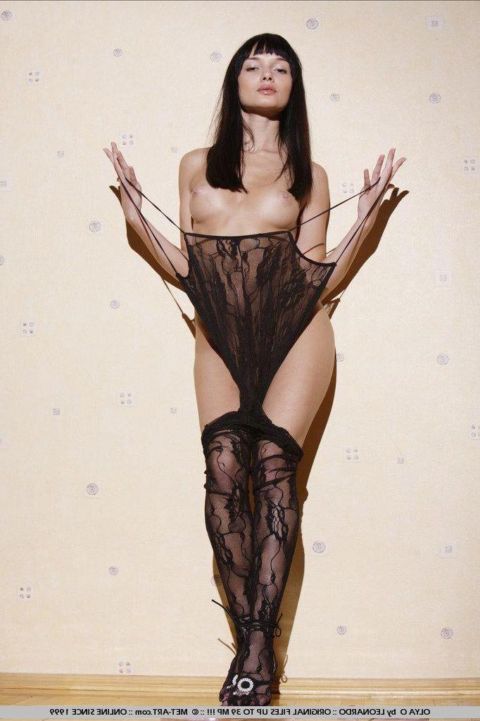 18P Pictures of Olya O naked and ready for some hot action