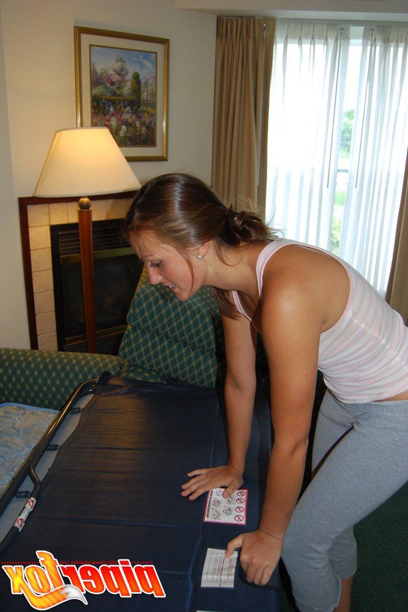 15P Pictures of teen Piper Fox showing you her tits and pussy