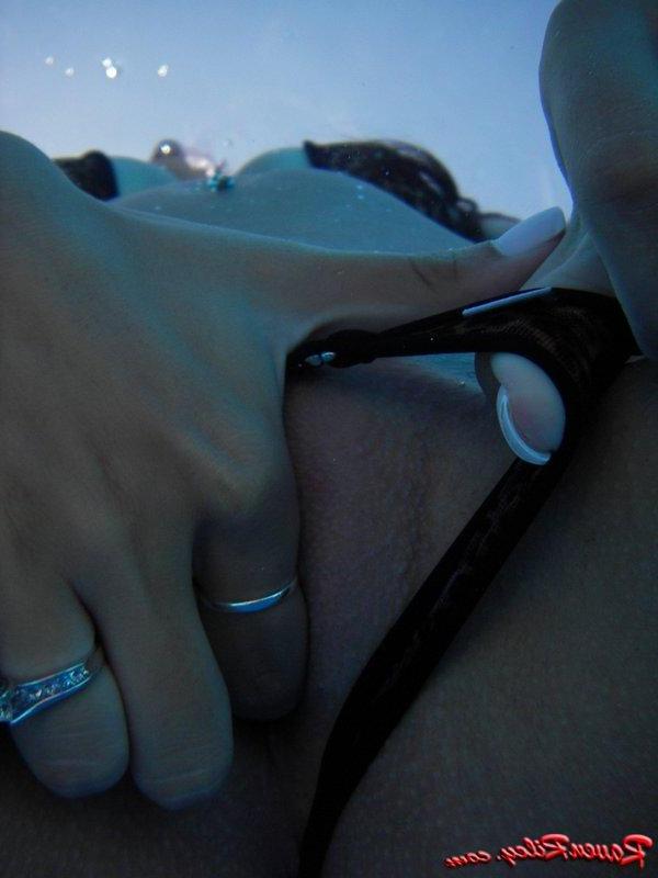 16P Raven riley getting naughty in a pool