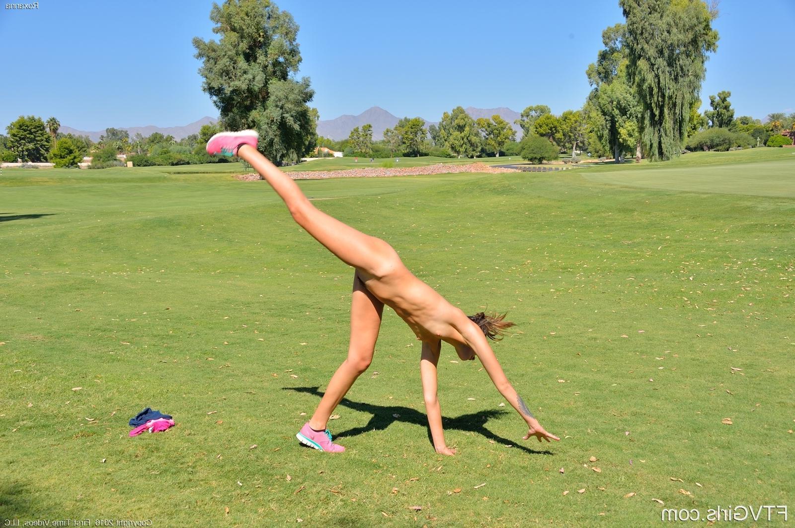 15P Brunette teen Roxanna gets naked on the golf course