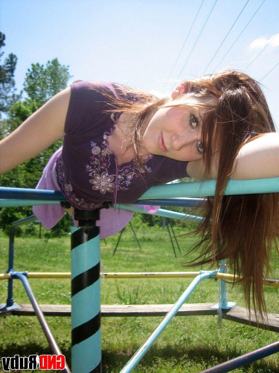 12P Pictures of teen babe GND Ruby showing her pussy outside