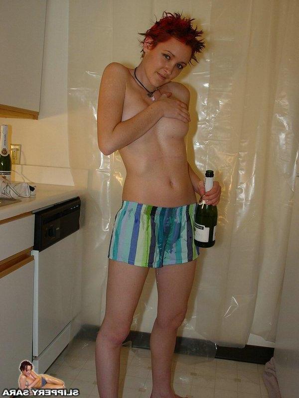 14P Pictures of teen chick Slippery Sara getting ready for a shower