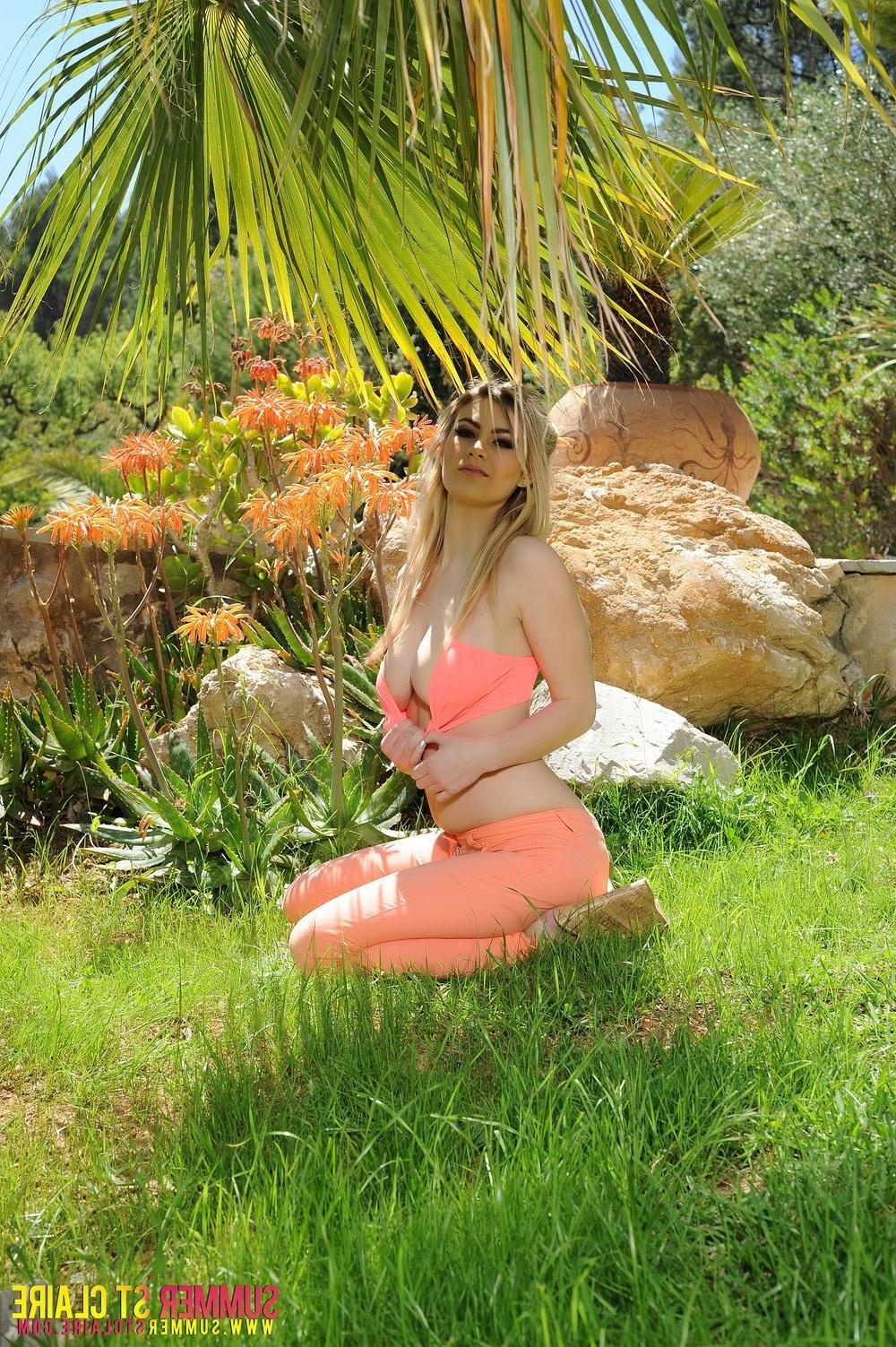 16P Summer St Claire shows off her gorgeous boobs outside