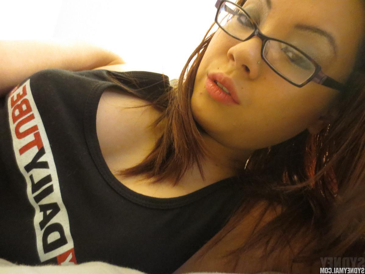 15P Asian coed Sydney Mai teases in her black tank top