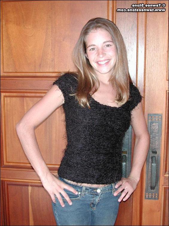 20P Pics of Tawnee Stone teasing with her lace underwear