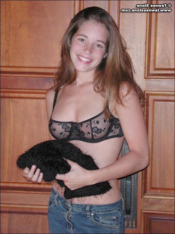 20P Pics of Tawnee Stone teasing with her lace underwear