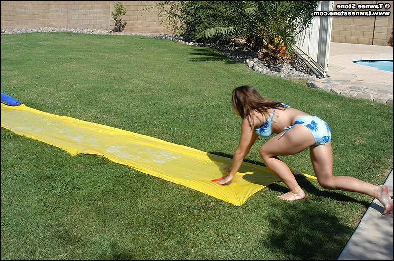 20P Tawnee and Taylor have some fun on the slip n slide
