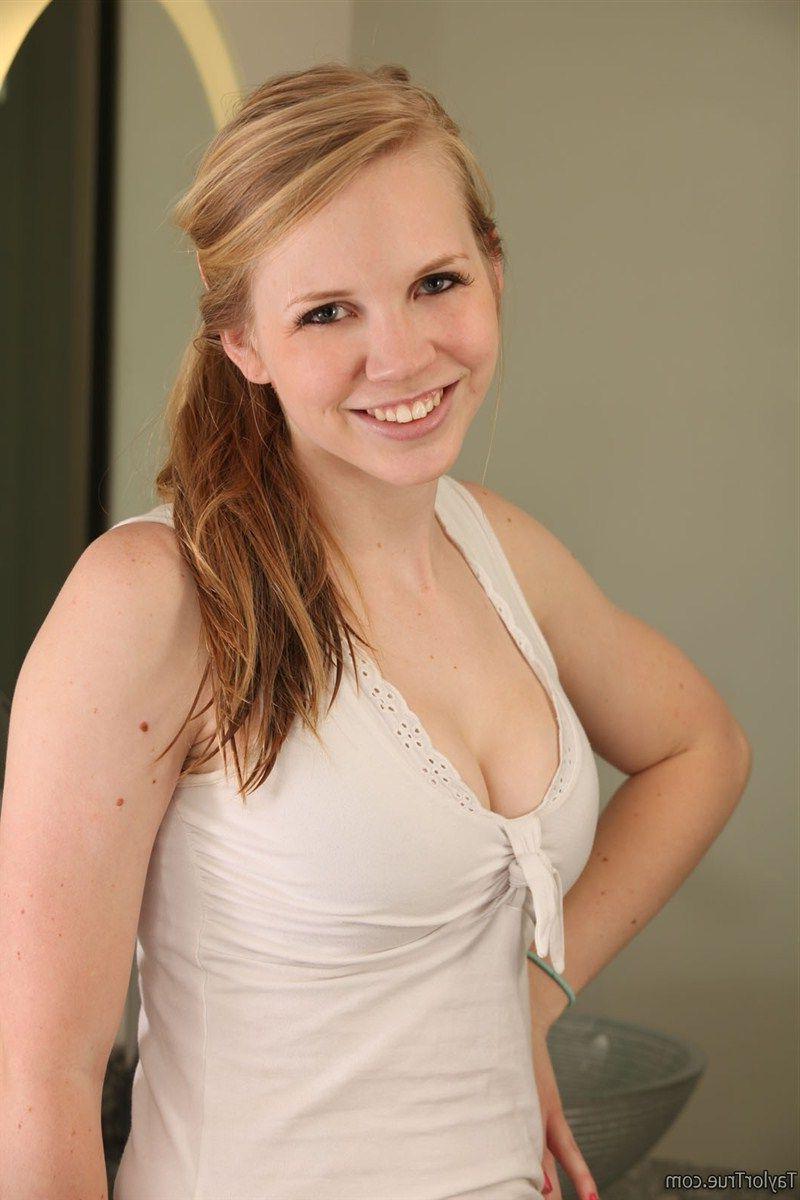 15P Pictures of Taylor True getting nude and naughty for you