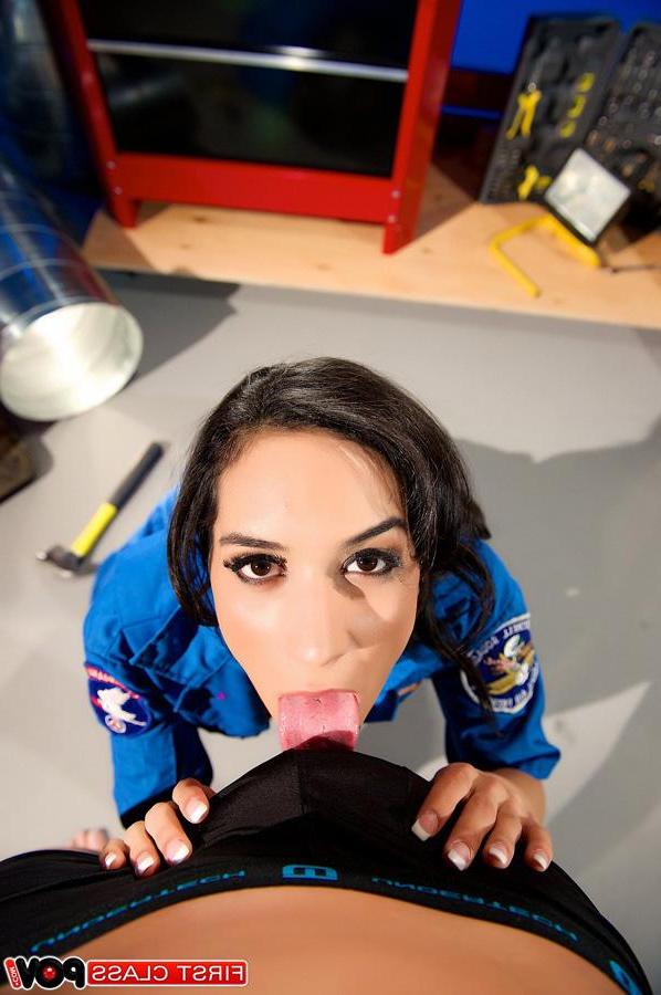 15P Tia Cyrus is a naughty mechanic who gives full service at her shop