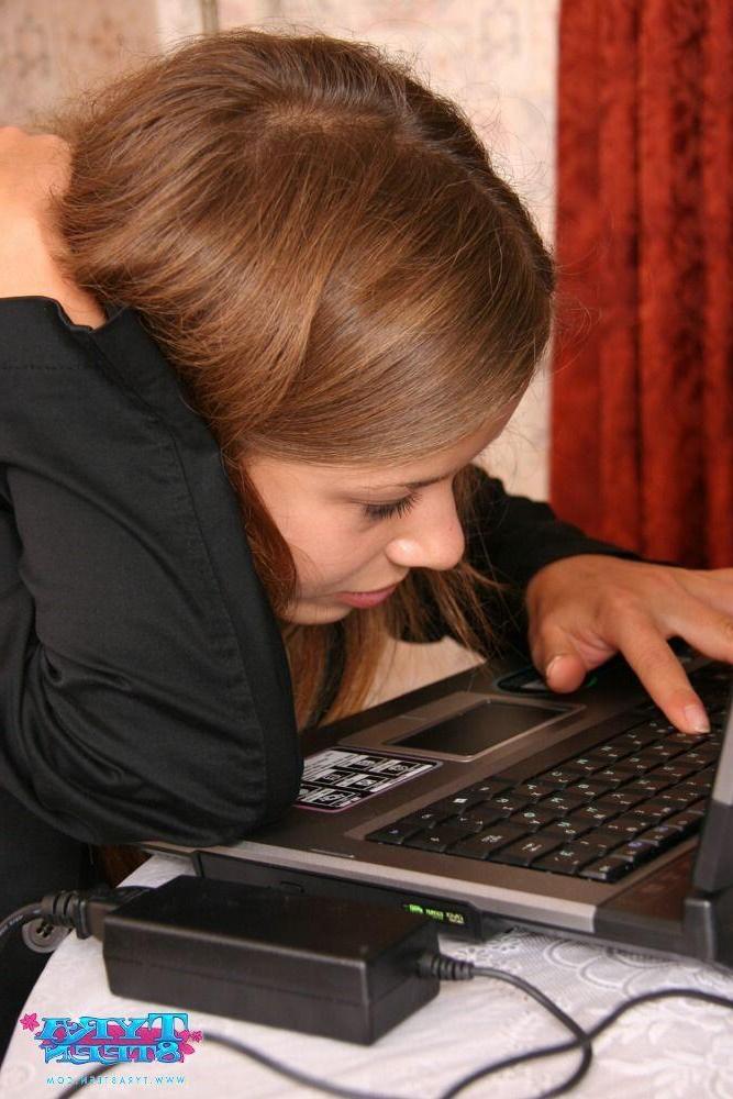 15P Pictures of Tyra 8Teen getting naughty at her laptop
