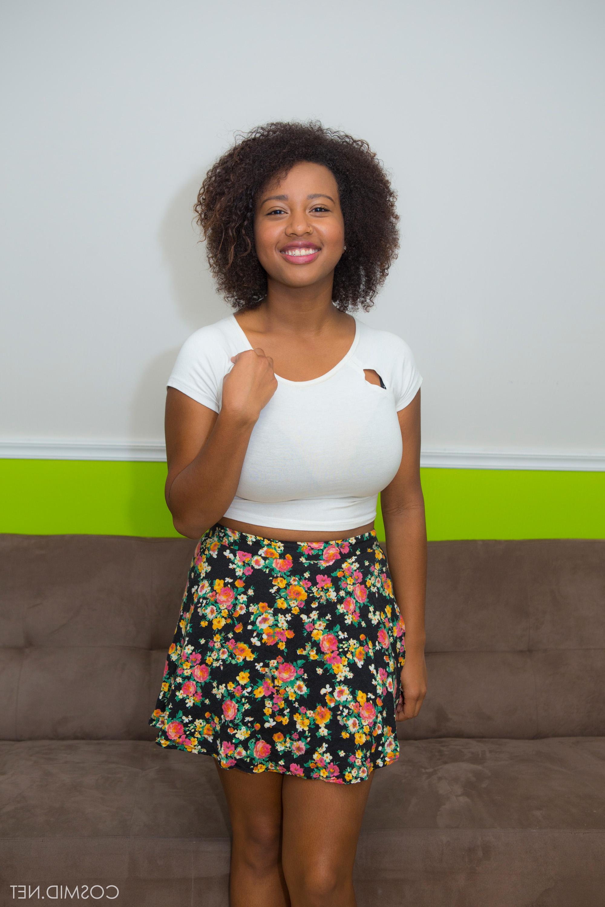 16P Ebony girl Whitney Williams strips nude for you