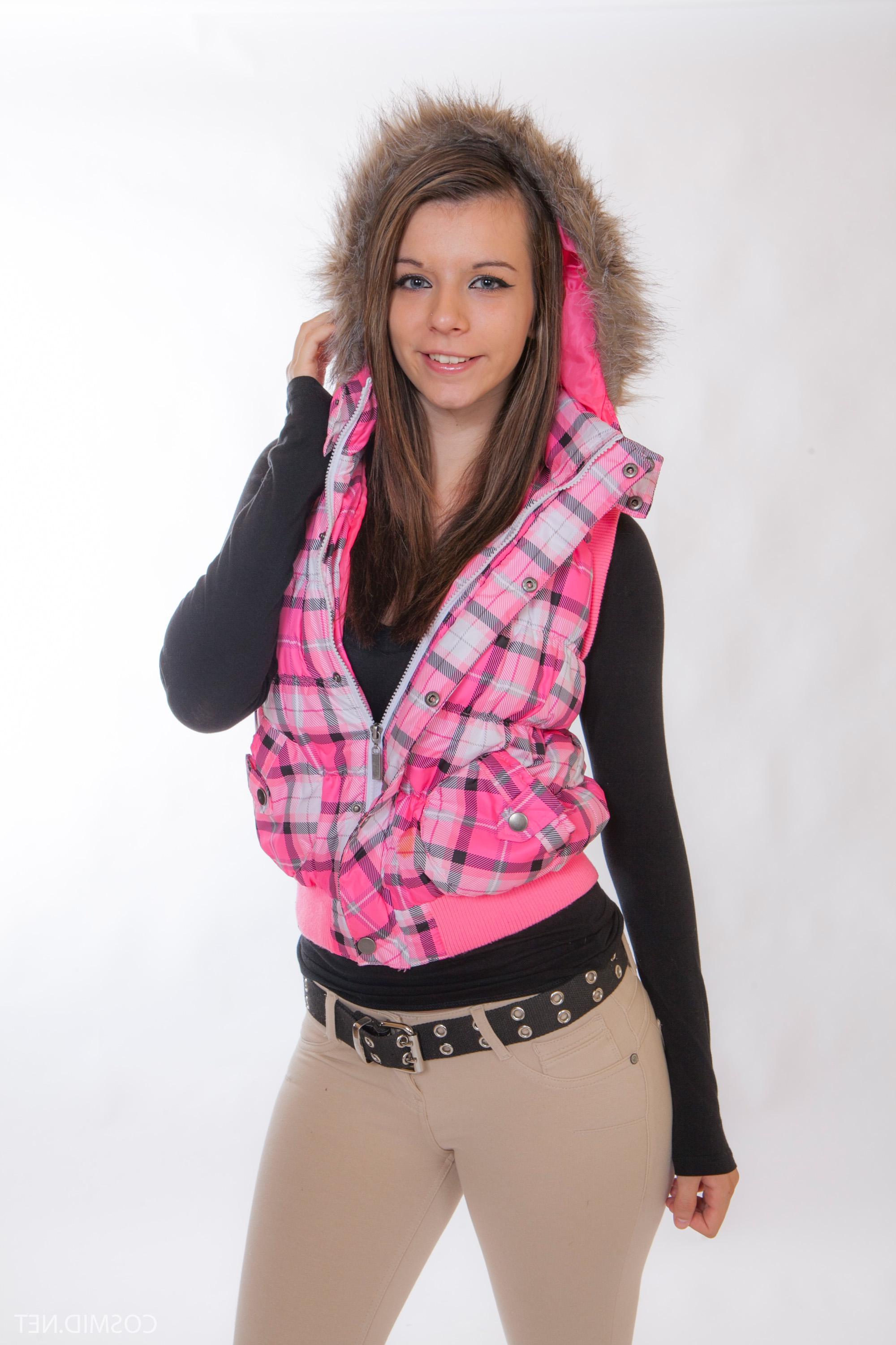 16P Brunette cutie Zoey Lee strips out of her plaid jacket