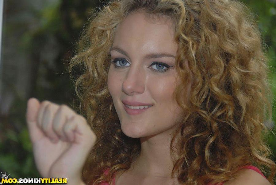 20P Pictures of hot redhead Taylor Dare getting slammed hard