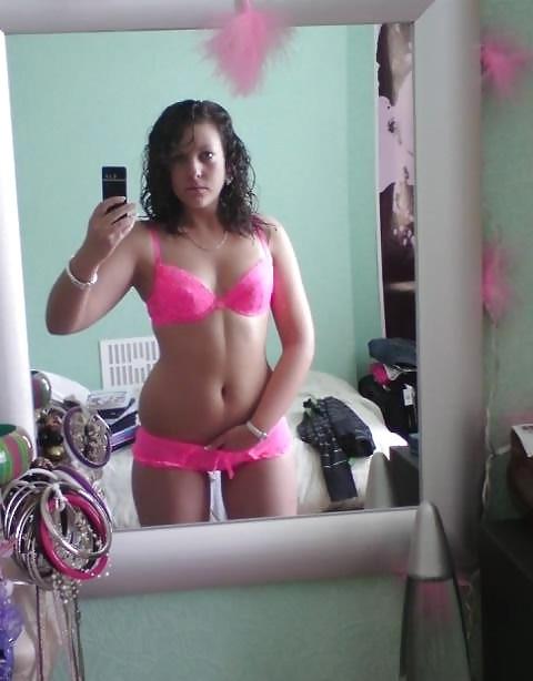 14P Selfshot british teen girl sexy bexxi