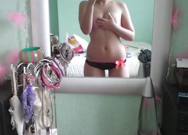 14P Selfshot british teen girl sexy bexxi