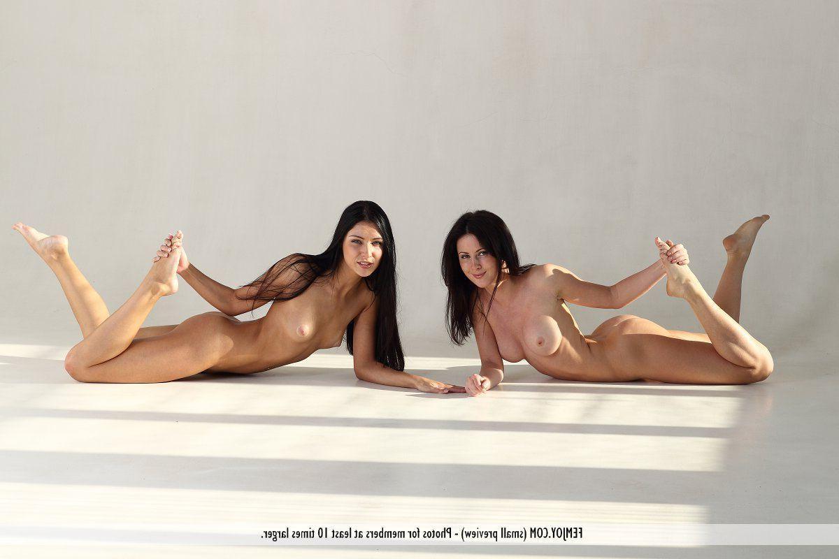 16P Pictures of two naked teen girls hanging out together